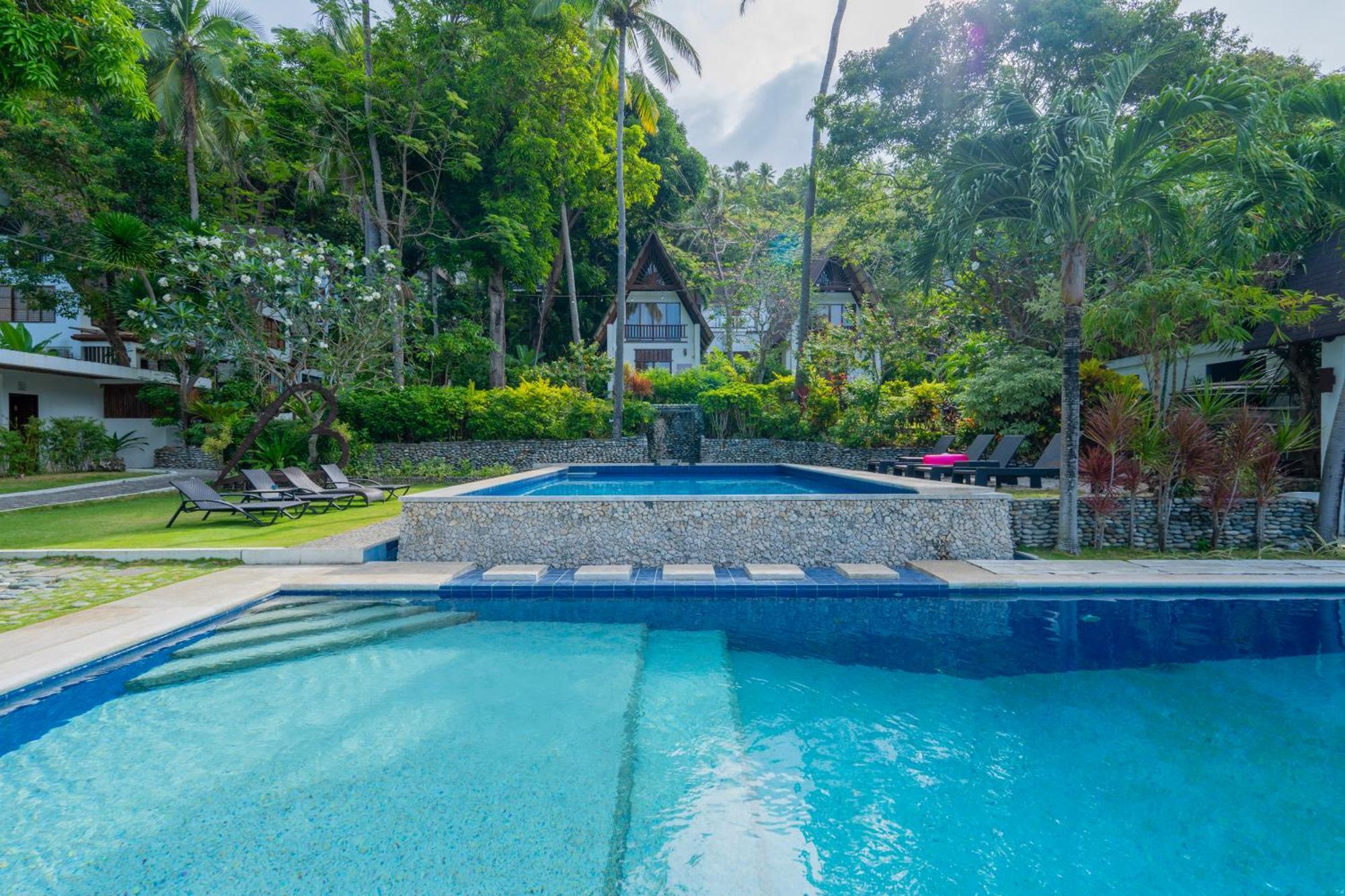 Casalay Boutique Villas & Dive Пуэрто-Галера Экстерьер фото